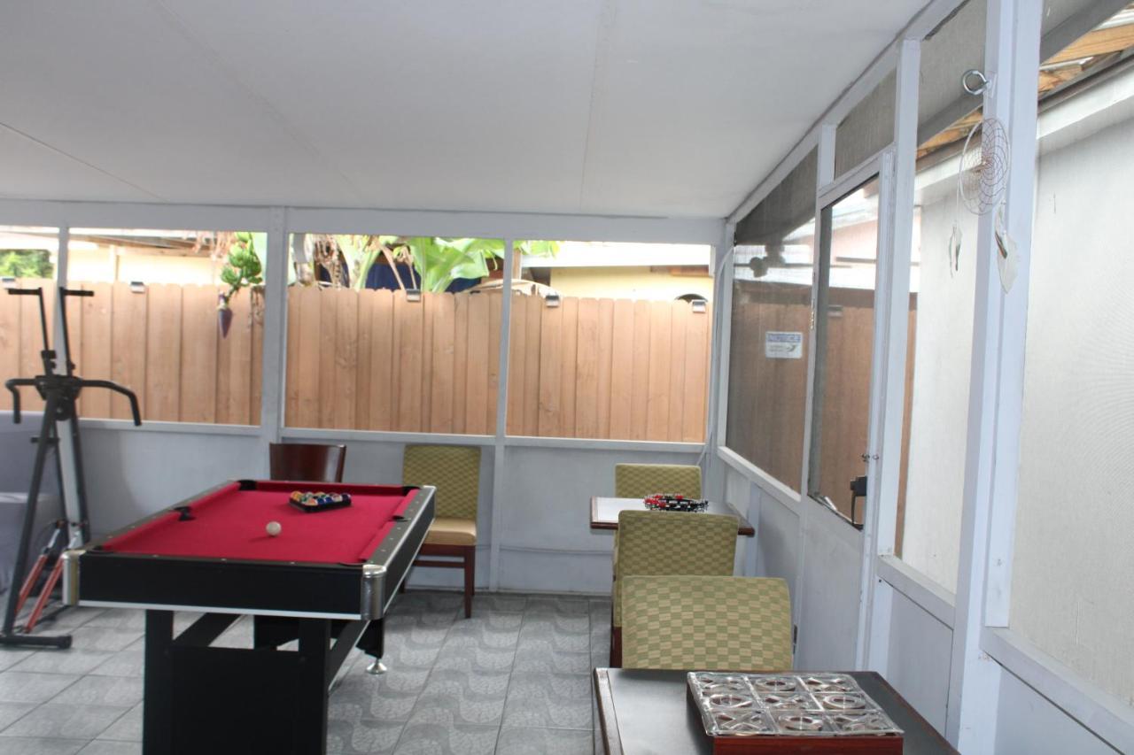Main House 3 Bed 2 Bath & Guest House 1 Bed 1 Bath 迈阿密 外观 照片