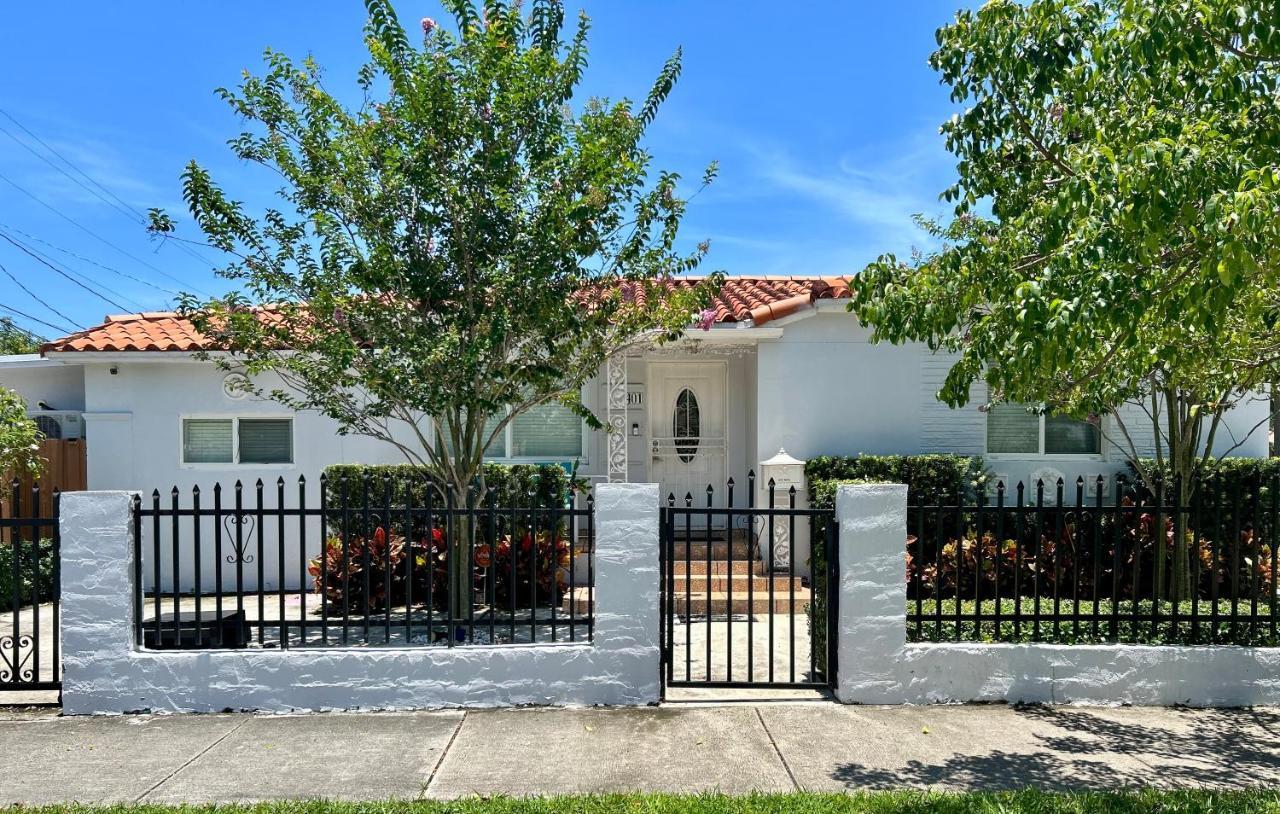 Main House 3 Bed 2 Bath & Guest House 1 Bed 1 Bath 迈阿密 外观 照片